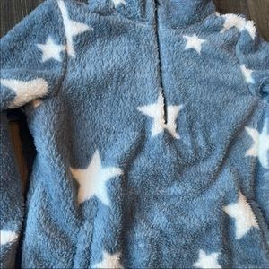 Hem & Thread Sherpa Pullover (M)